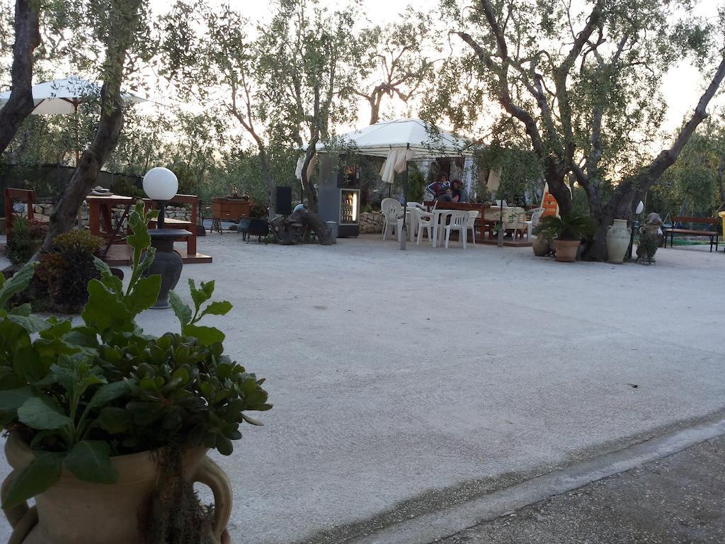 Villa Calma Vieste Bagian luar foto