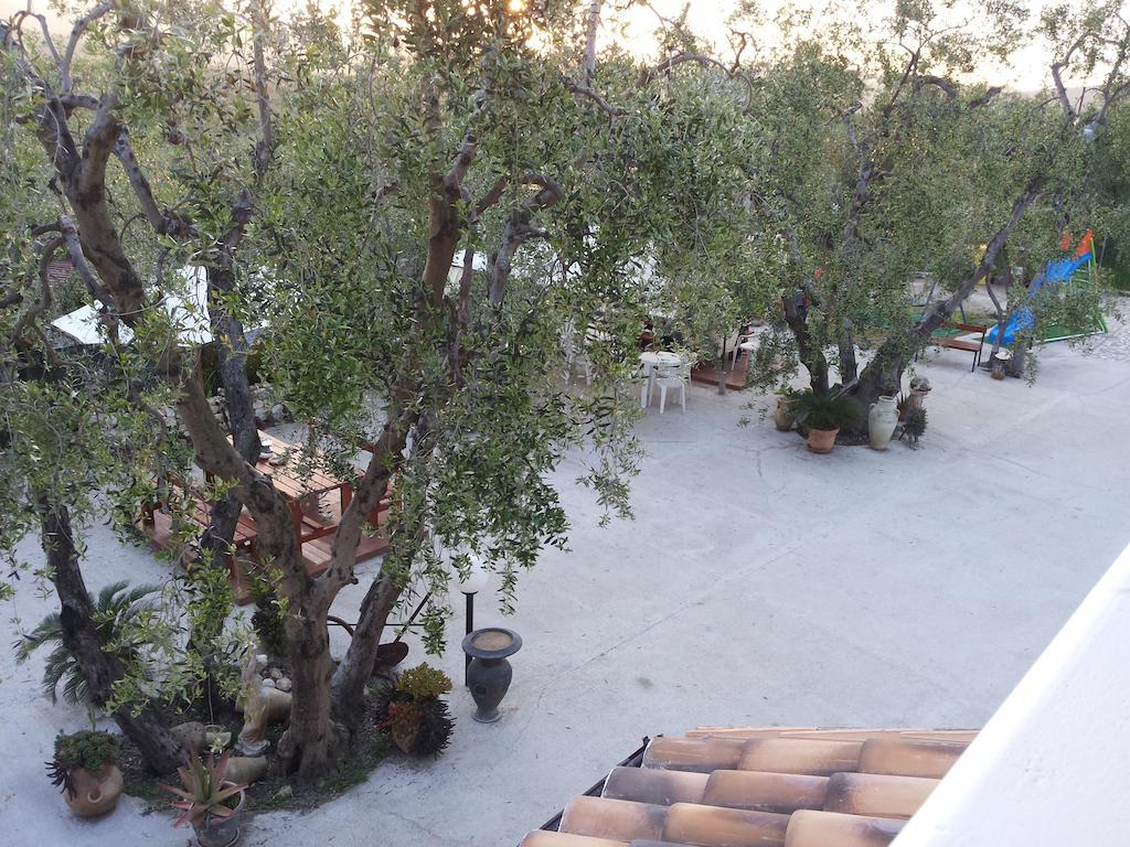 Villa Calma Vieste Bagian luar foto
