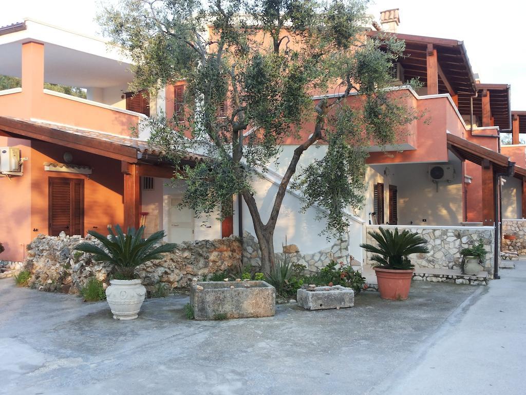 Villa Calma Vieste Bagian luar foto