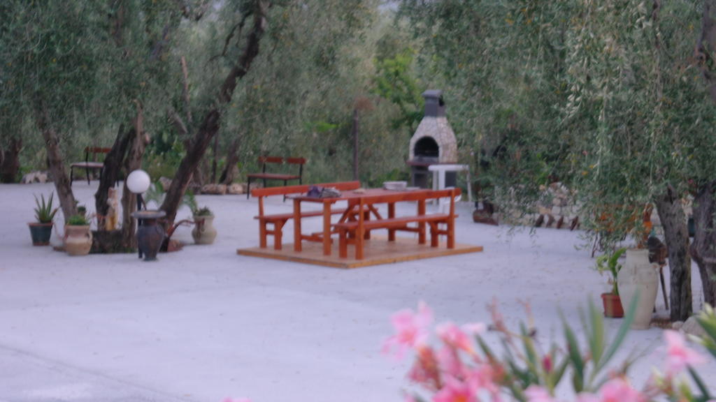 Villa Calma Vieste Bagian luar foto